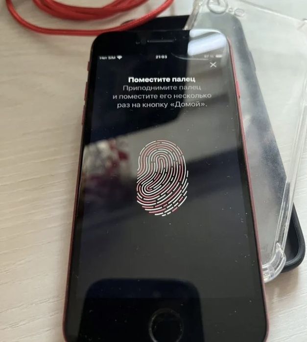 iPhone SE 2020, 128 GB 75% АКБ