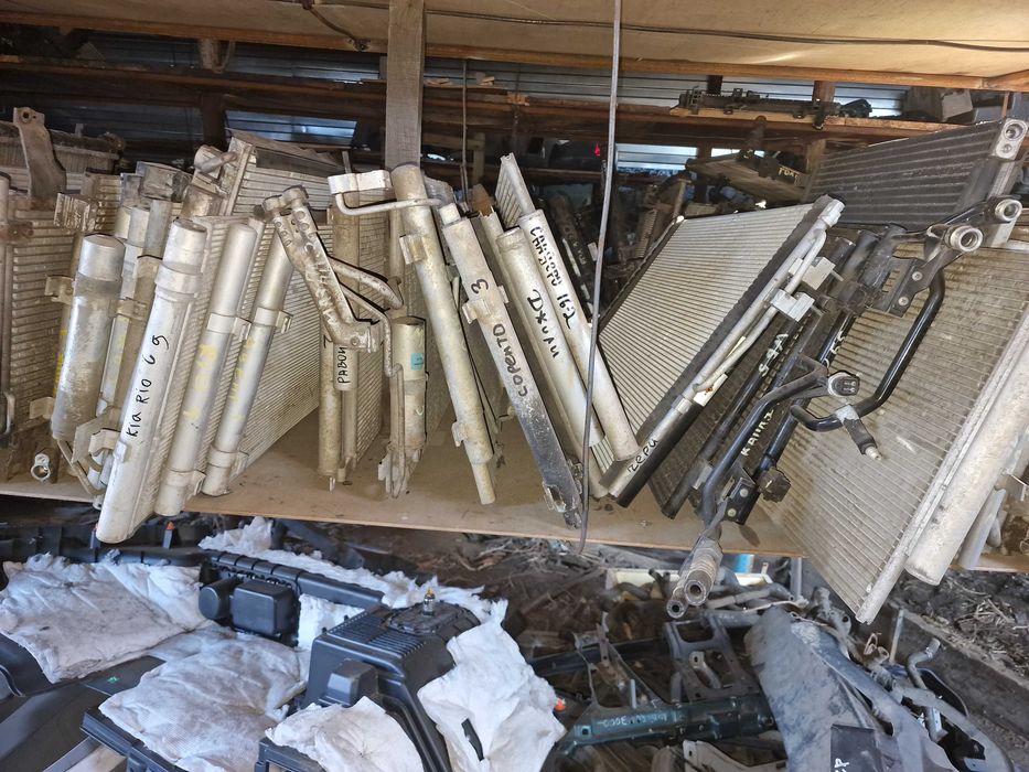 Радиатор диффузор телевизор в отличном состоянии