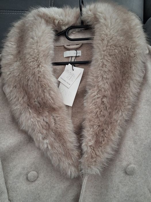 Елегантно преходно  палто и елек с каракул  Zara