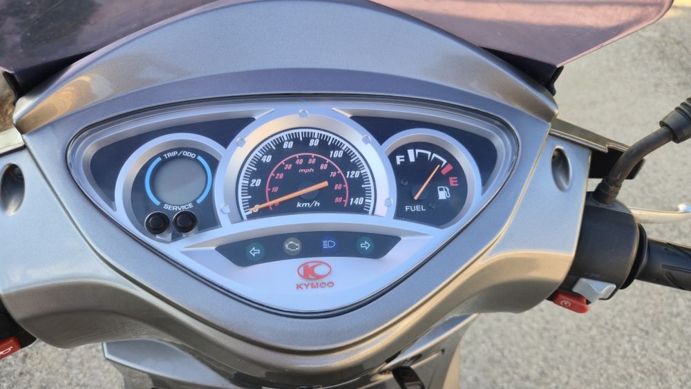 Kymco people s 200i