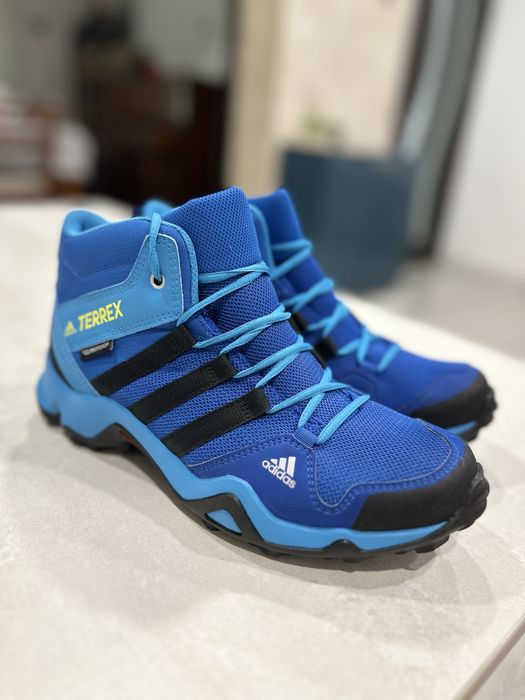 Зимни боти Adidas размер 38 и 2/3