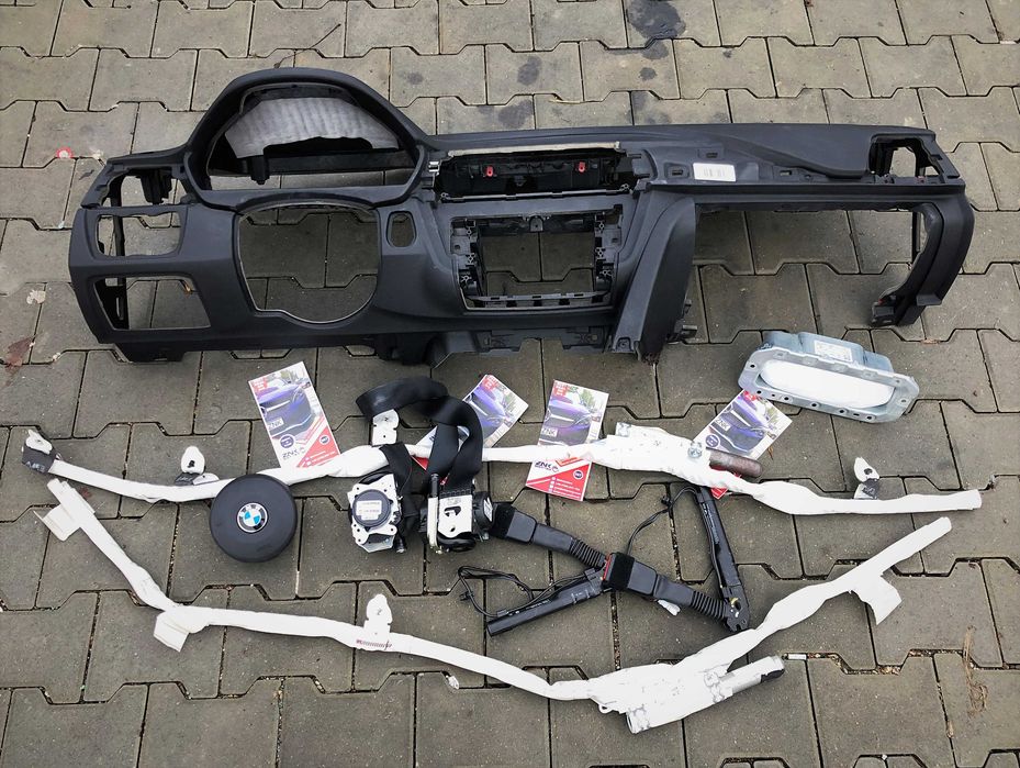 BMW seria 3 4 plansa de bord f30 f31 f34 f36 f32 kit airbag