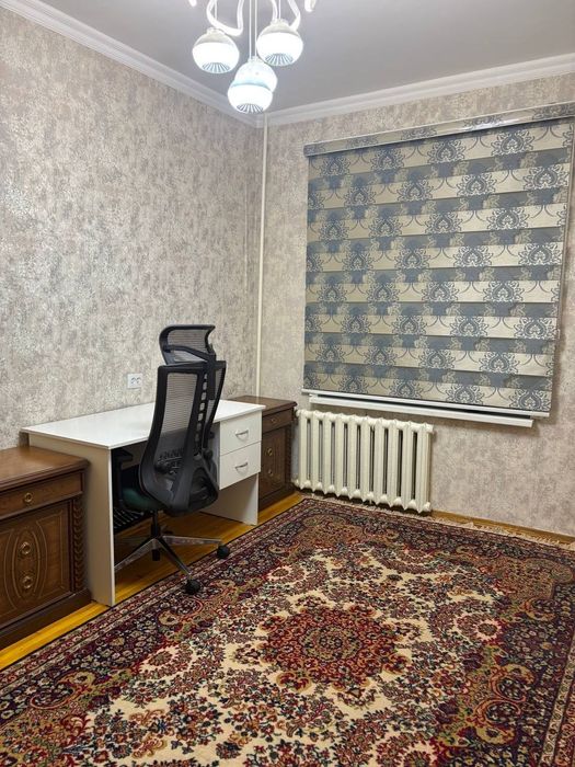 Olmazor tumani sebzor 5 xona uy Sotiladi hamma mebel texnikalari qolad