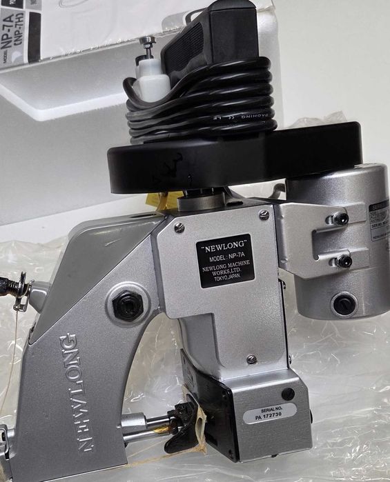 Ръчна шевна машина за зашиване на чували Newlong NP - 7А