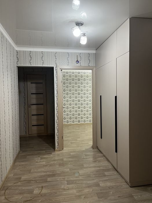 Продается 3 х  комнатная квартира