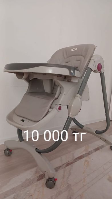 Стол для кормления