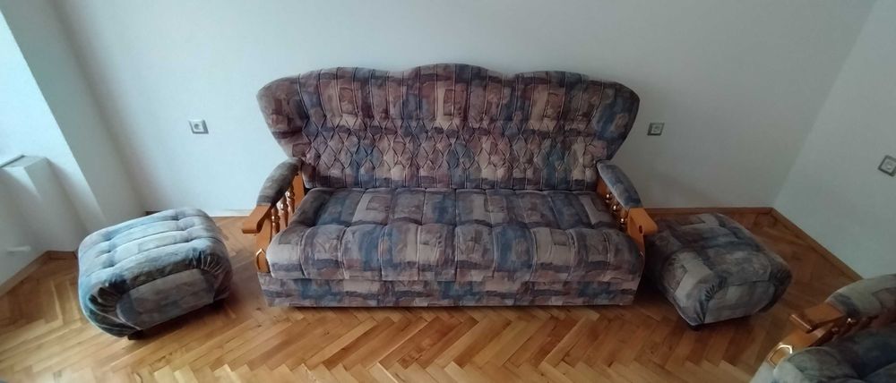 Запазен комплект мебели за хол/дневна