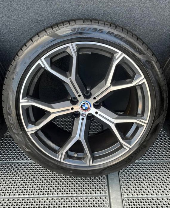 Бмв джанти 21 цола G05/G06 пирели +5,5мм