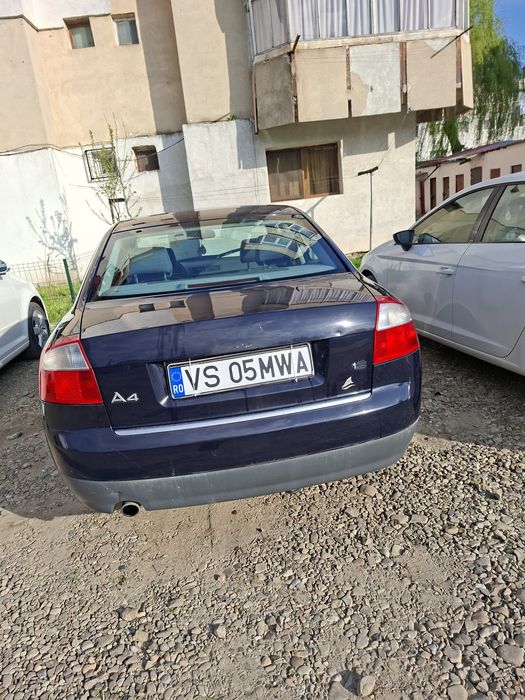 Vând audi a 4 b6
