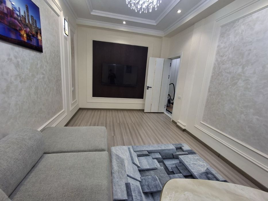 Сдается 2 ком Куйлюк 5 массив. Хонсарой