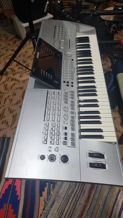 Yamaha Tyros 1 !