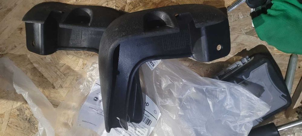 Брызговик передний KIA