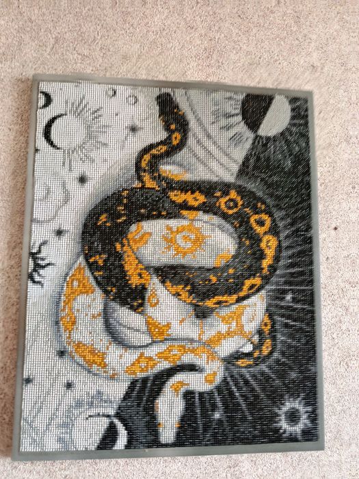 Картины продам новые