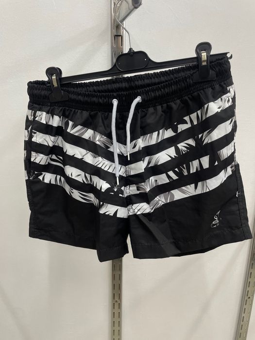 Longsdale Terranova Mckenzie Hugo