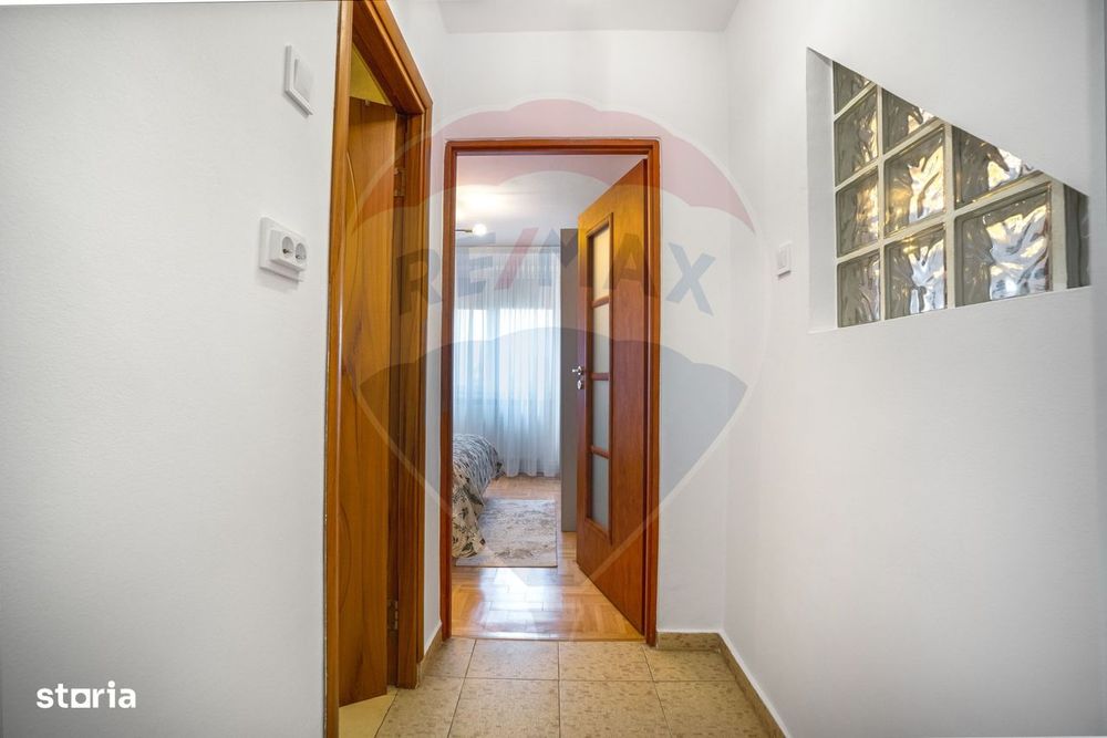 COMISION 0!!! Apartament cu 3 camere, complet renovat, de închiriat!