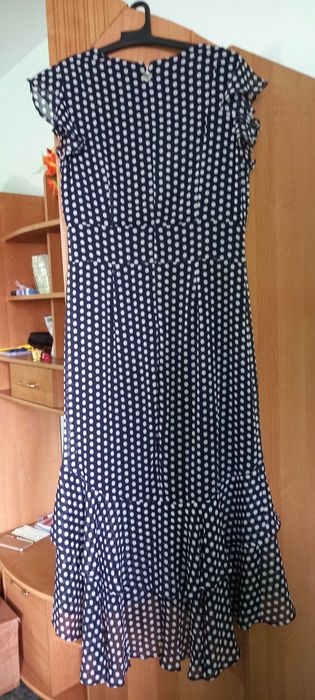 Фирмени дамскиРокли