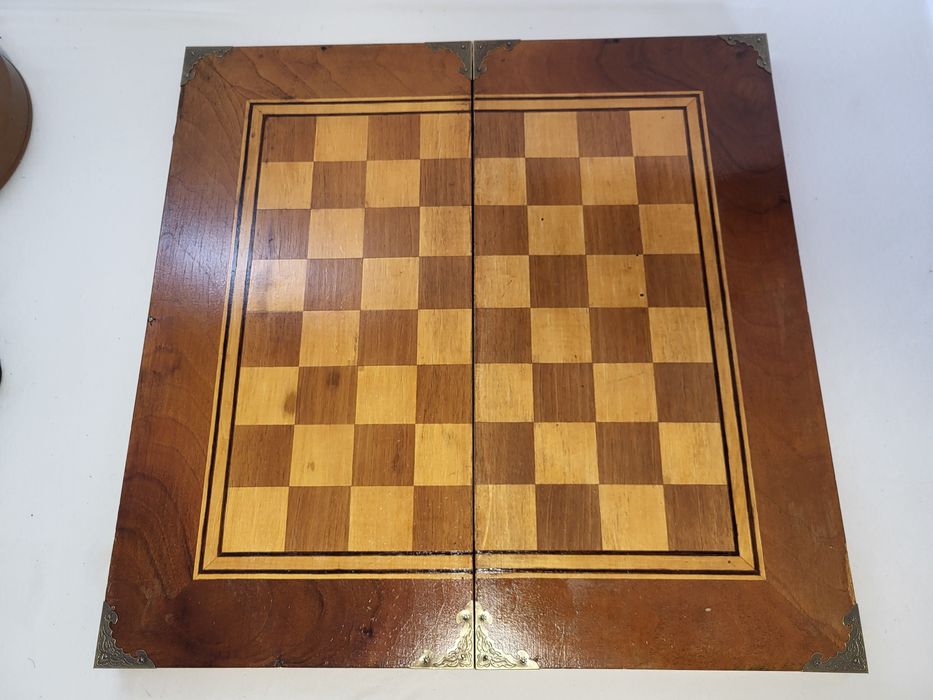 #4 Дървен шах от времето на соца