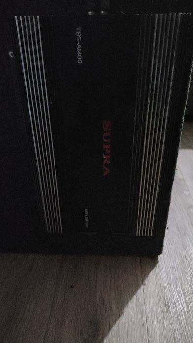 Сабвуфер и 2 уселка