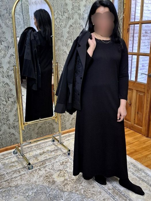 Продается Женский костюм двойка(жакет+платье))