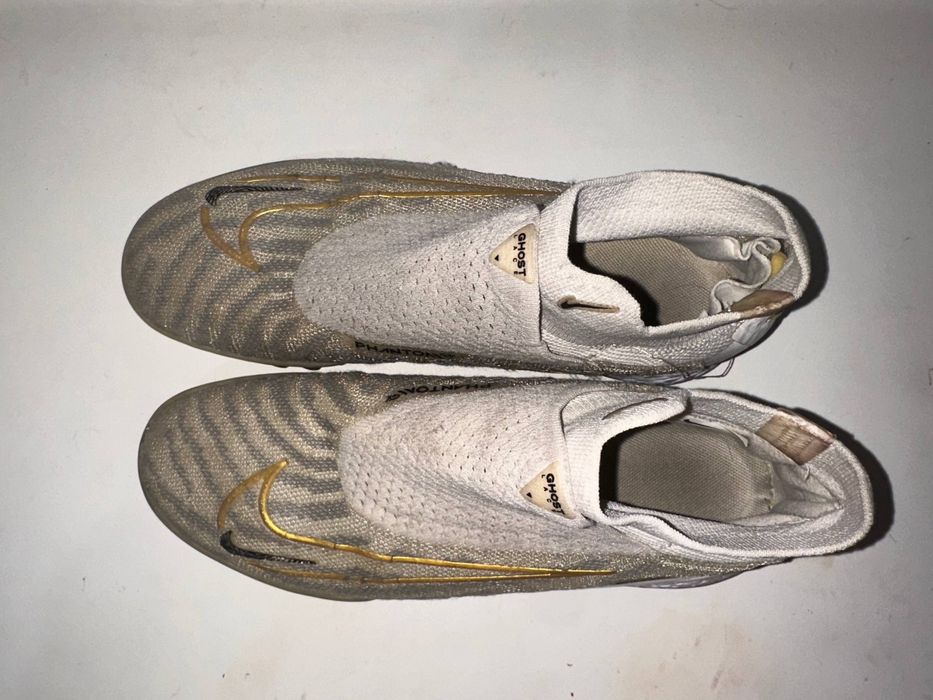 Бутсы Nike phantom