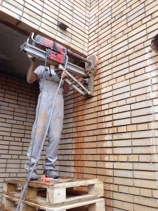 devor teshish beton teshish Almazniy bur karonka бурение (TOSHKENT)