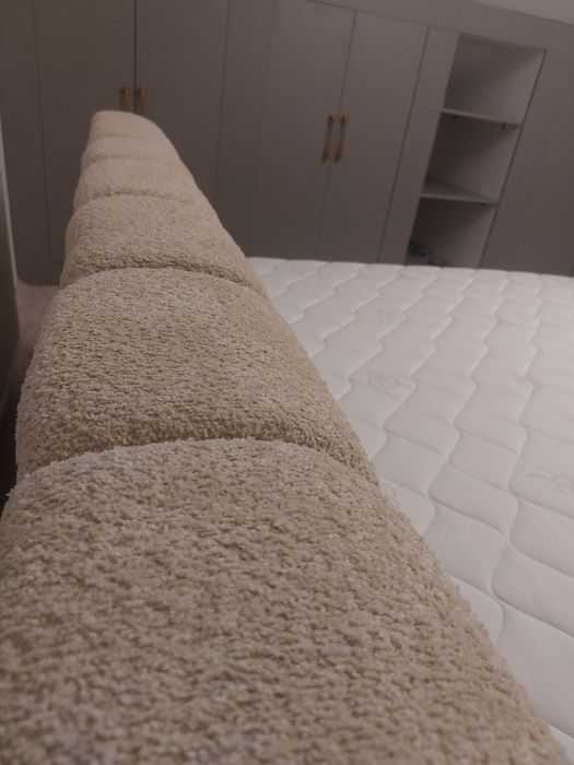 Paturi Tapițate tapiteria Denis Chesterfield