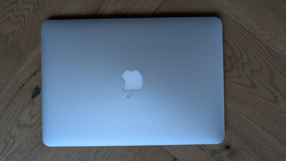 MacBook Pro 13" Retina (Mid 2014) / 8GB RAM / 256GB