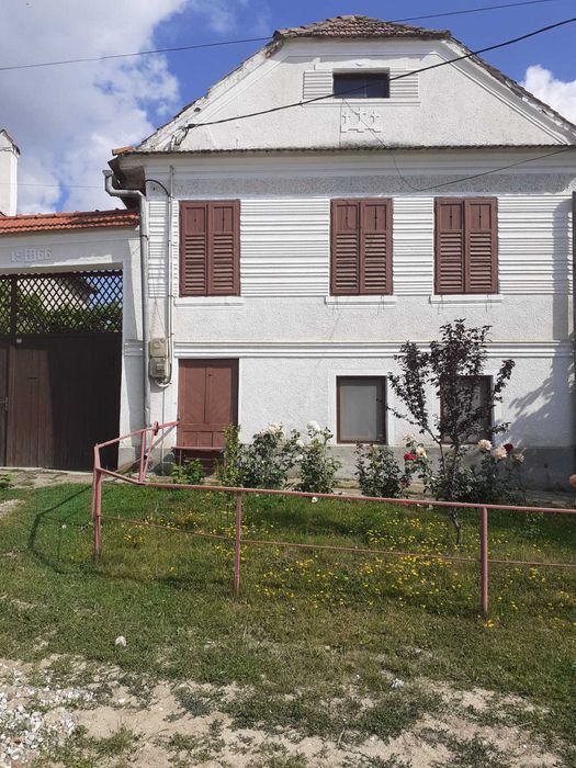 Casa de vanzare Dacia, jud. Brasov