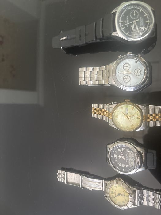 Часы в рабочем состоянии