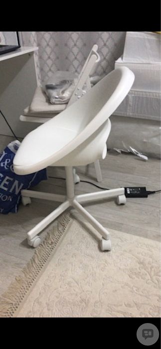 Кресло компьютерное IKEA LOBERGET/MALSKÄR, белое