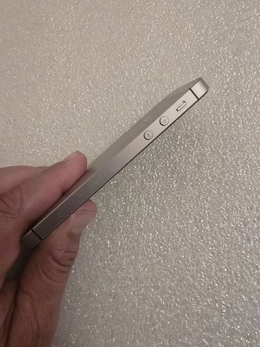 IPhone Se 16gb Black