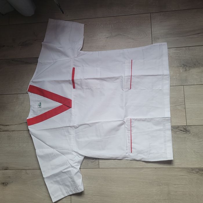 Vand uniforma medicala