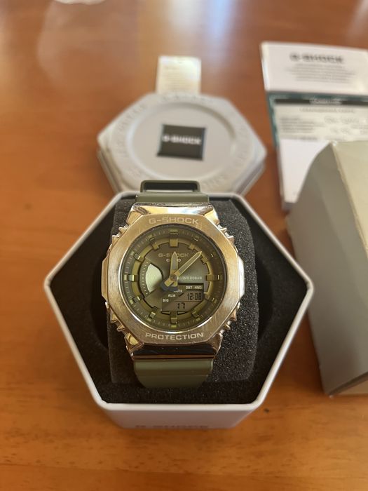 Часовник Casio/спортен дамски