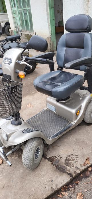 Электроо  скутер