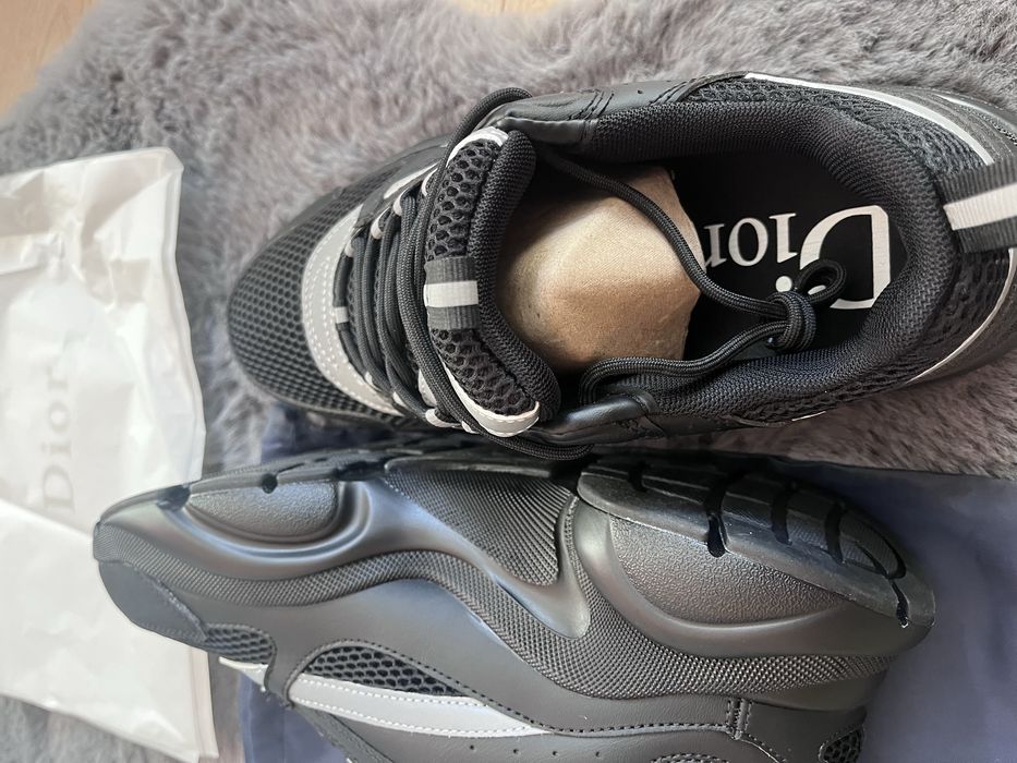 Dior b22 rainbow and black and white 43/44