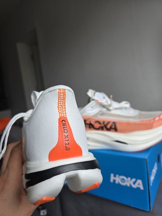 Hoka Cielo x1 2.0 42 Noi Craiova • OLX.ro