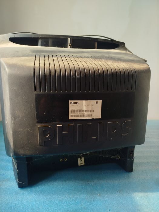 Телевизор PHILIPS