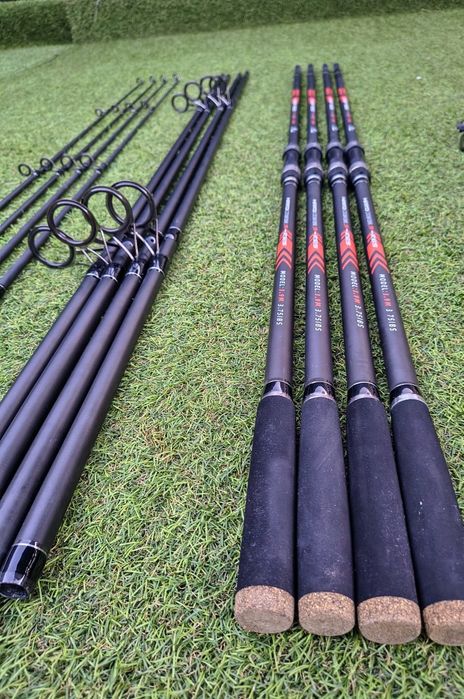 Set 4 Lansete CRAP EASTSHARK 3 segmente 3.90M 3.75LBS

PRET