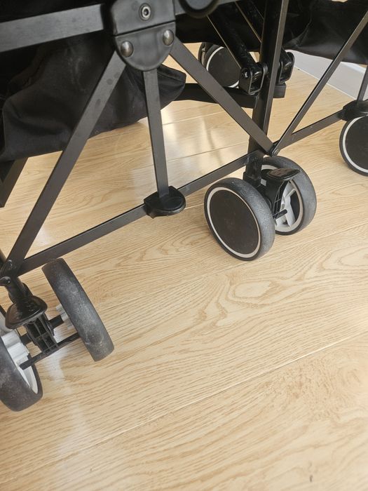 Коляска детская в отличном состоянии