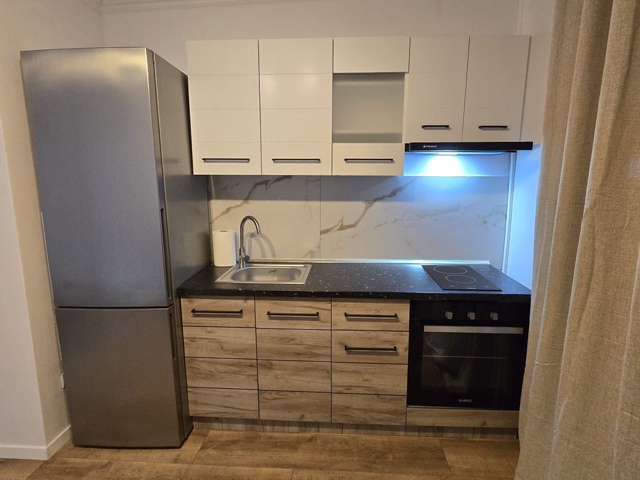 Inchiriez garsoniera