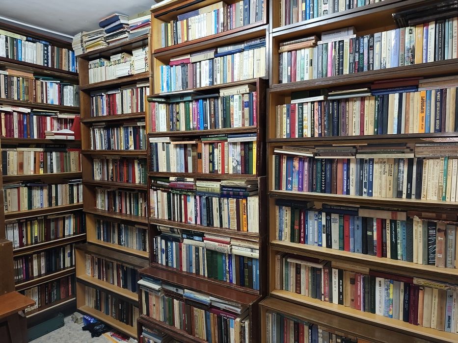 Книги. Библиотека.