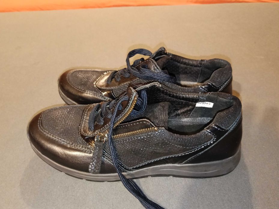 дамски обувки hush puppies