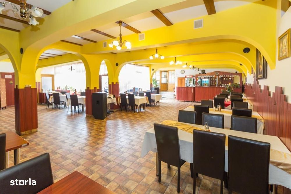 Hotel / Pensiune, 12 camere, 905mp, zona Noua