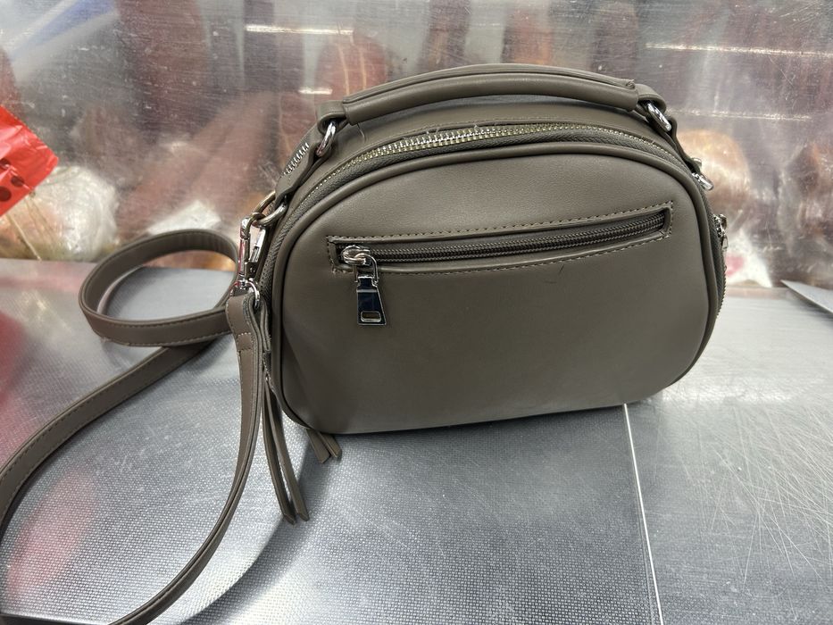 Продам сумку женскую