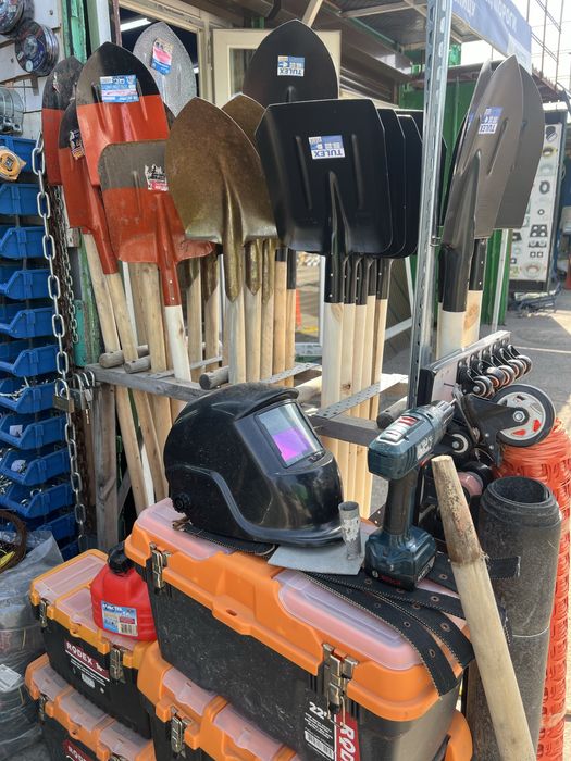 Лопата штыковая и савковая