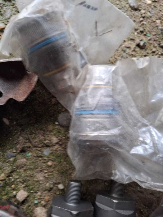 Vand lot piese Noi , jante, anvelope Dacia Logan&capace Peugeot