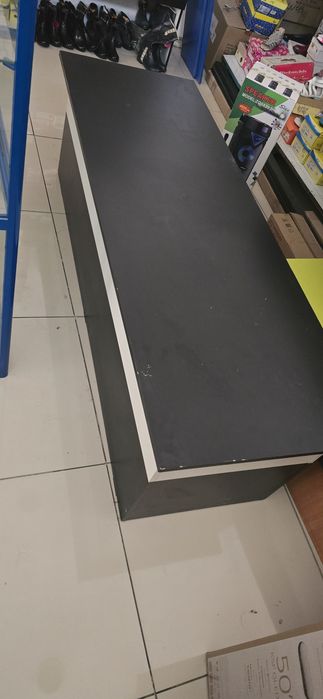 Тумба подставка ламината