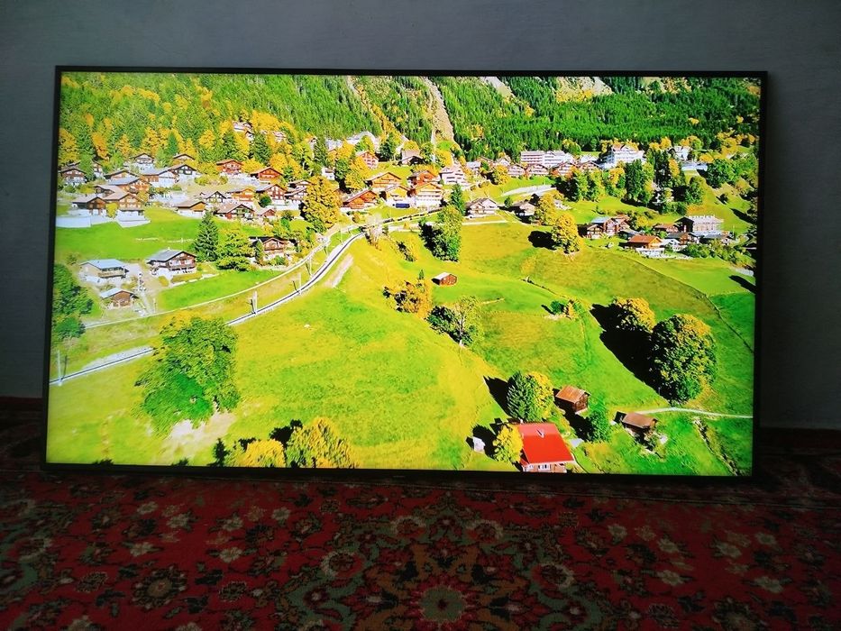 Продам SAMSUNG 65 QLED 4k телевизор