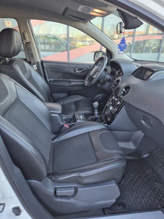 4*4 Renault Koleos Bose