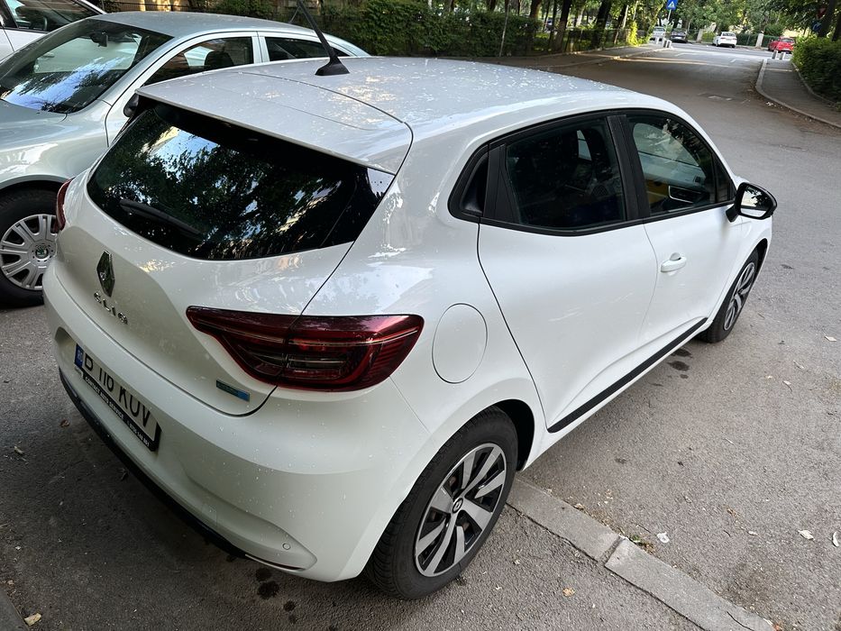 RENAULT Clio 2023 — imagine 4